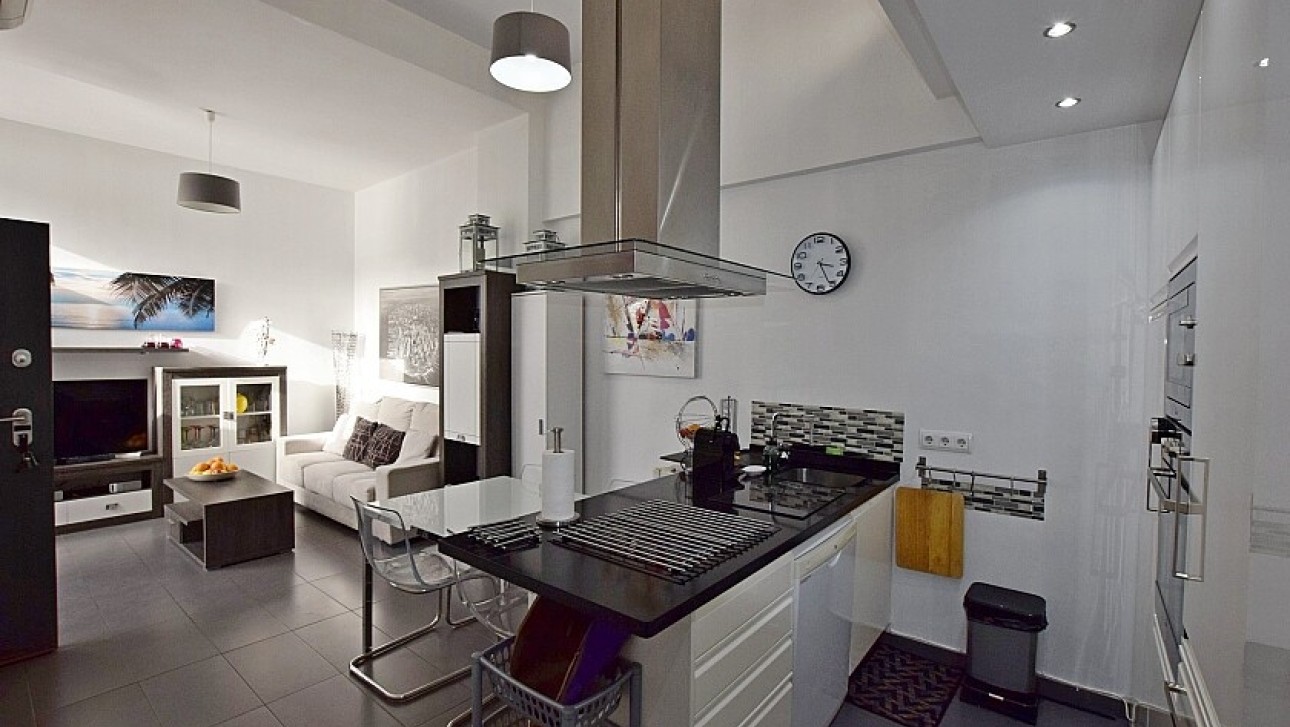 Resale - Semidetached villa - Orihuela Costa - Villamartín