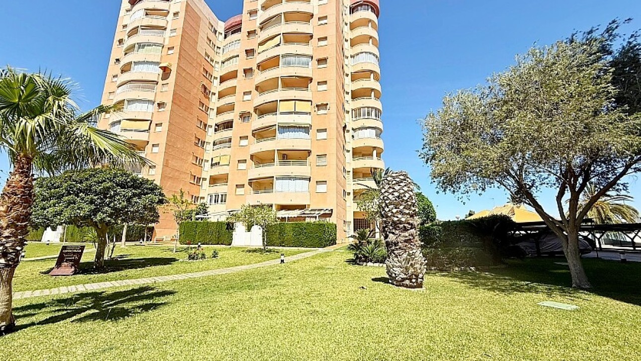 Resale - Apartment - Orihuela Costa - Dehesa de campoamor