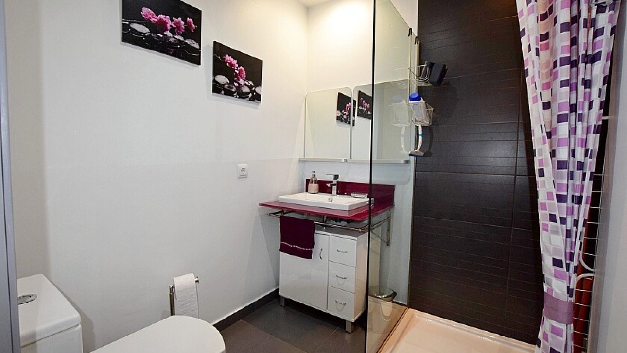 Resale - Semidetached villa - Orihuela Costa - Villamartín