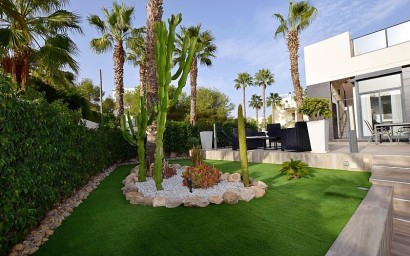 Resale - Semidetached villa - Orihuela Costa - Villamartín
