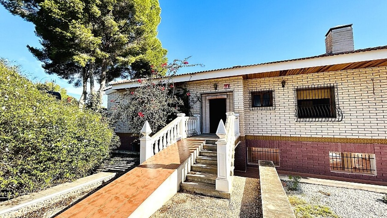 Resale - Villa - Orihuela Costa - Dehesa de campoamor