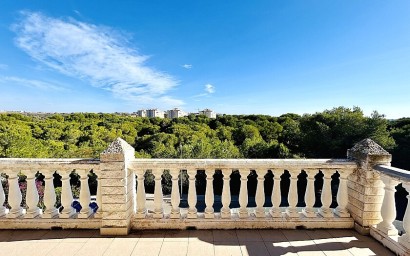 Resale - Villa - Orihuela Costa - Dehesa de campoamor