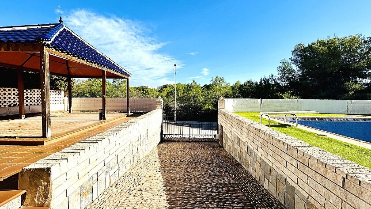 Resale - Villa - Orihuela Costa - Dehesa de campoamor