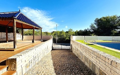 Resale - Villa - Orihuela Costa - Dehesa de campoamor