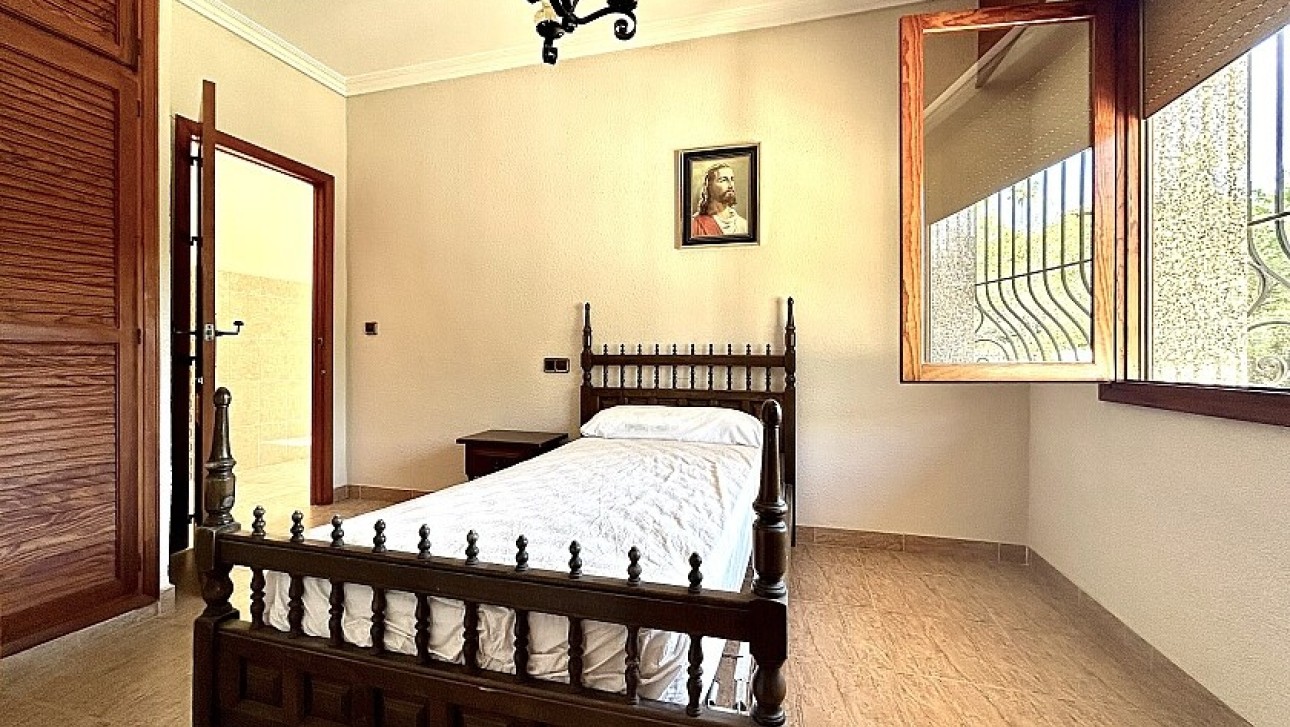 Resale - Villa - Orihuela Costa - Dehesa de campoamor