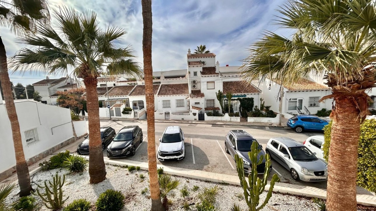 Перепродажа - Таунхаус - Orihuela Costa - Villamartin area
