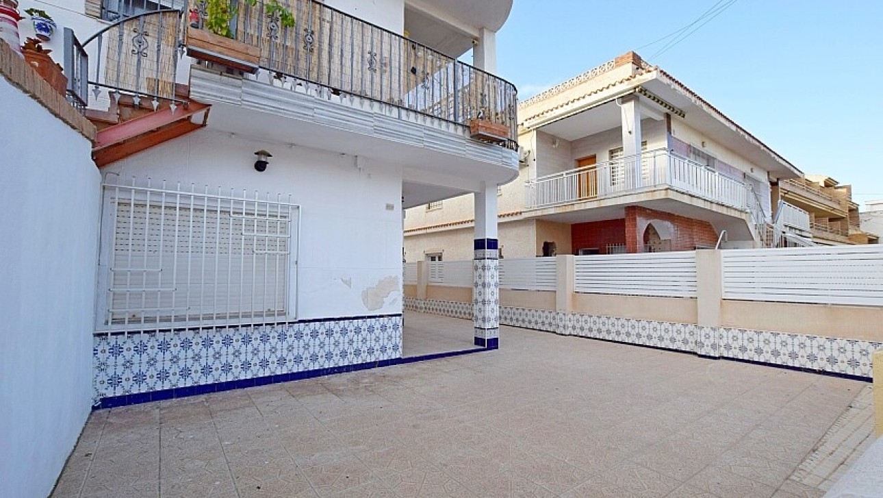Reventa - Semidetached villa - Torre de la Horadada