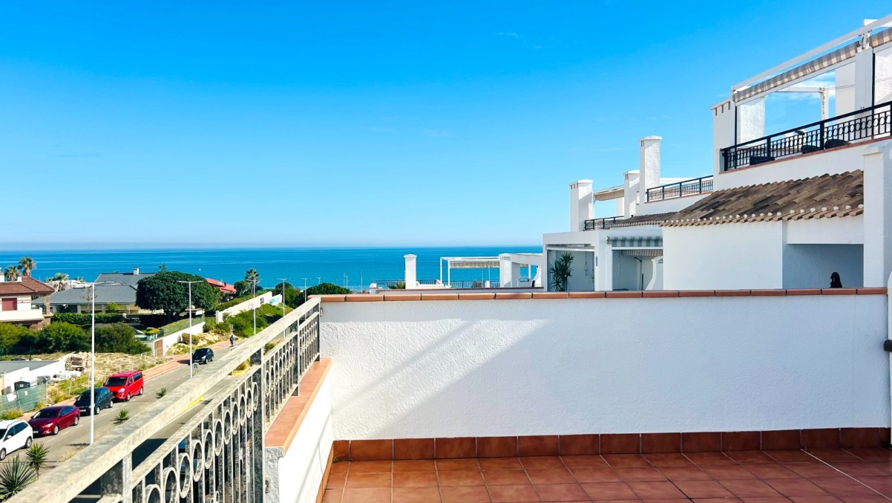 Resale - Apartment - La Mata - Torreblanca