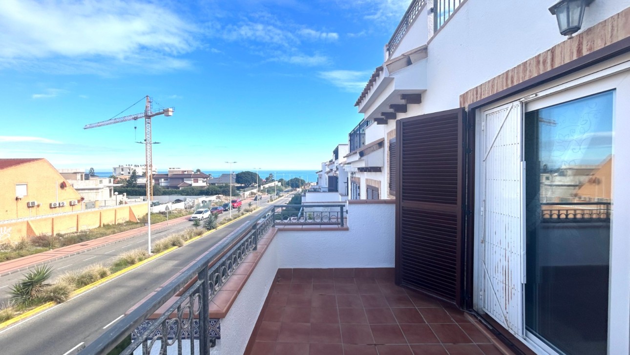 Resale - Apartment - La Mata - Torreblanca