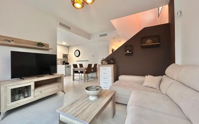 Resale - Villa - Orihuela Costa - PAU 26