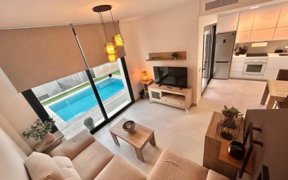 Resale - Villa - Orihuela Costa - PAU 26