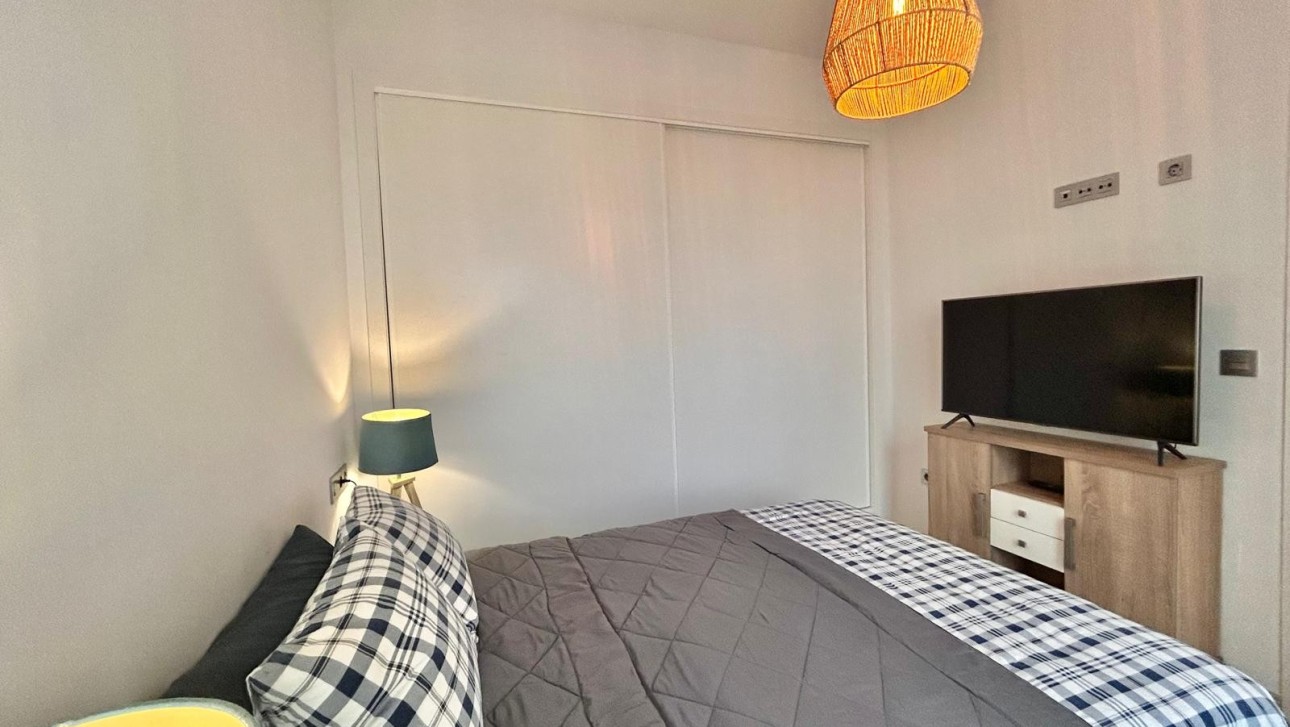 Resale - Villa - Orihuela Costa - PAU 26