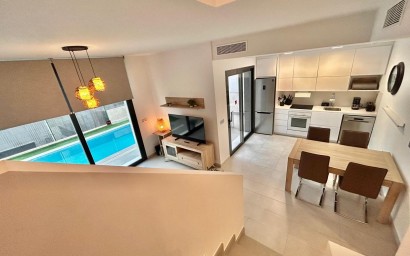 Resale - Villa - Orihuela Costa - PAU 26