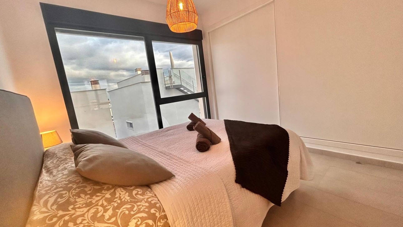 Resale - Villa - Orihuela Costa - PAU 26