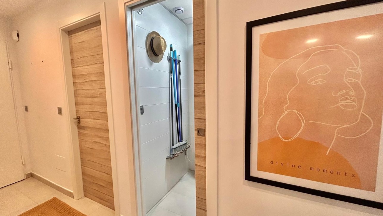 Resale - Villa - Orihuela Costa - PAU 26