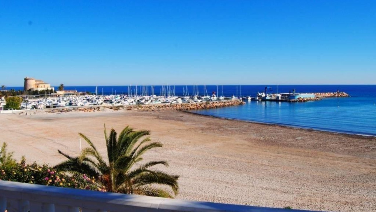 Obra nueva - Villa - Pilar de la Horadada