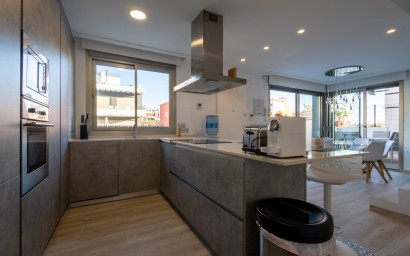 Перепродажа - Villa - Orihuela Costa - PAU 26