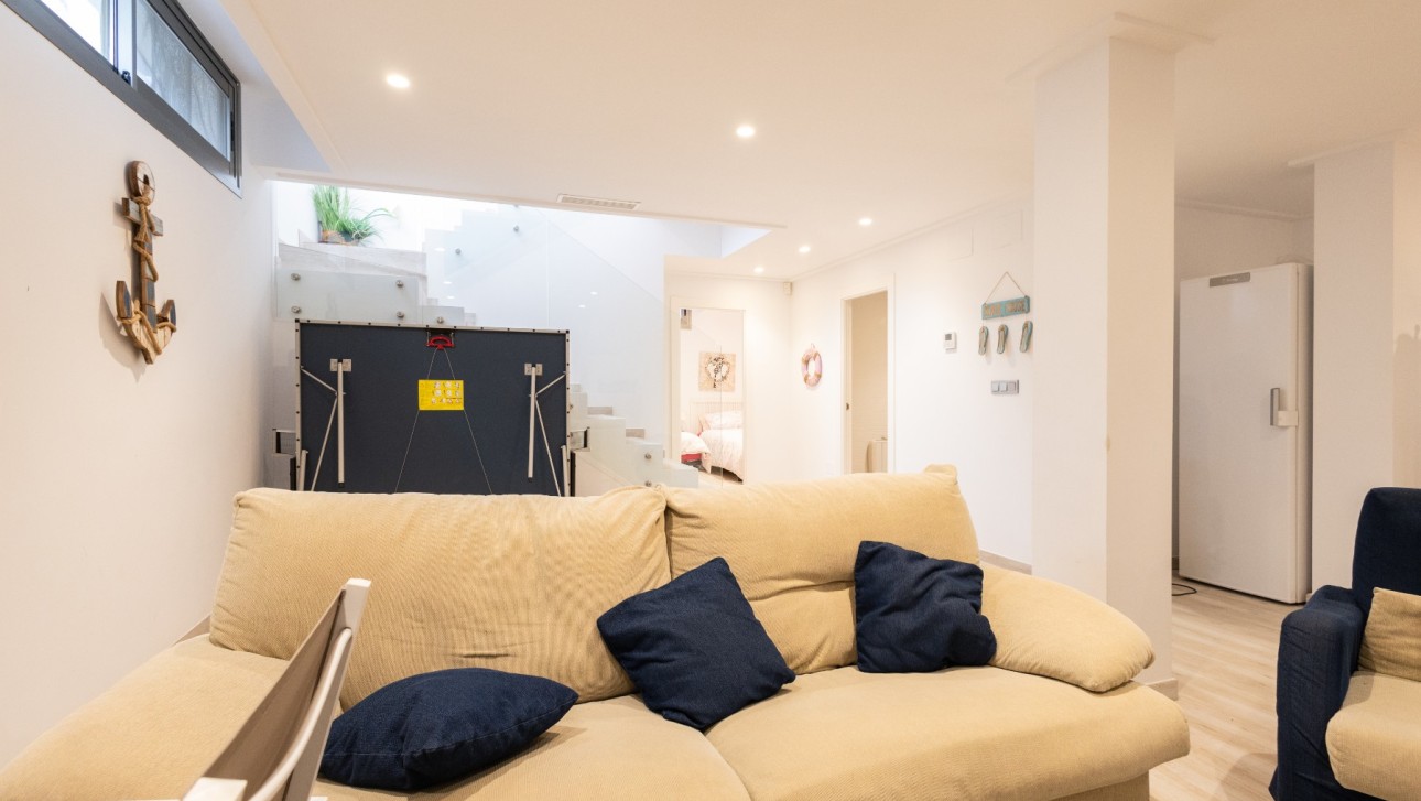 Перепродажа - Villa - Orihuela Costa - PAU 26