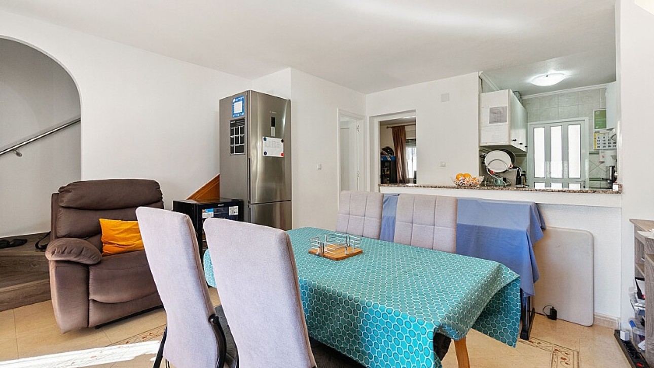 Resale - Villa - Orihuela Costa - Villamartin area