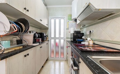 Resale - Villa - Orihuela Costa - Villamartin area