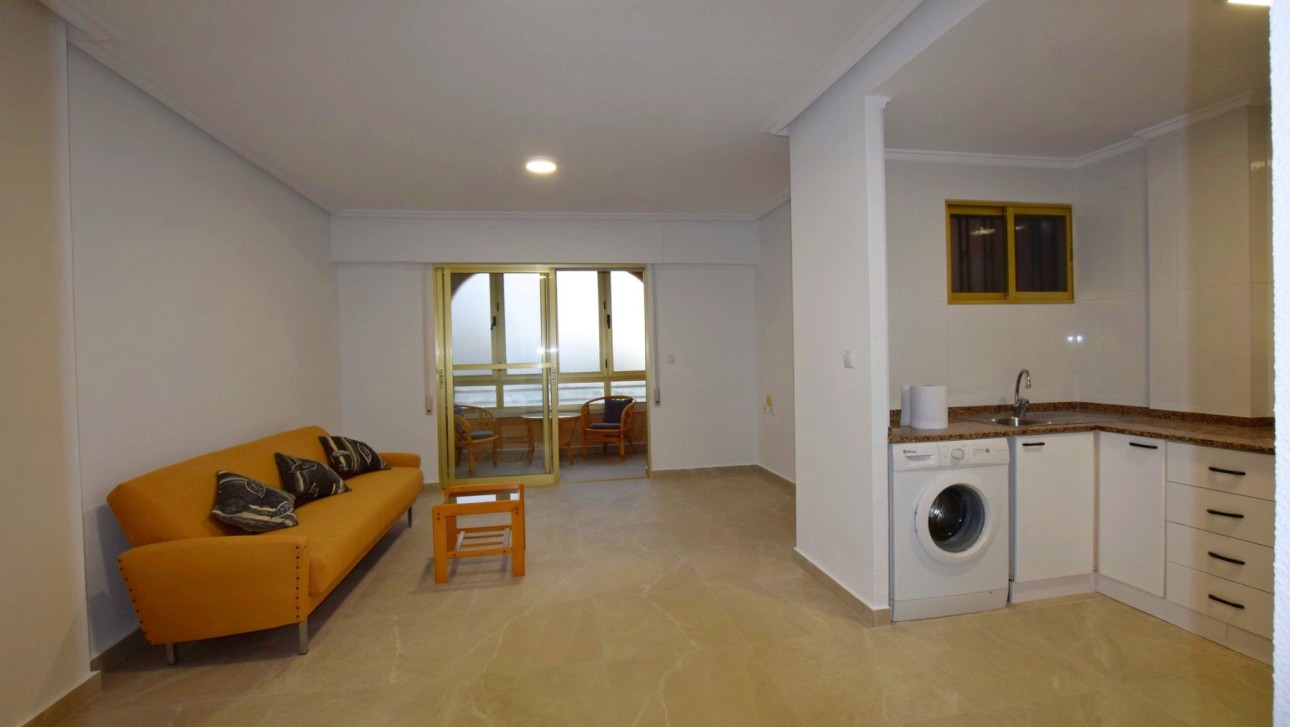 Resale - Apartment - La Mata