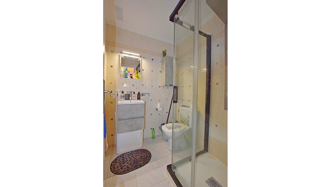 Resale - Townhouse - La Mata