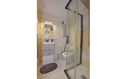 Resale - Townhouse - La Mata