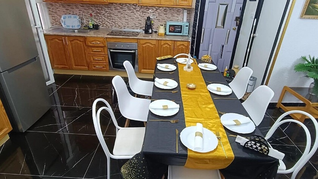 Odsprzedaż - Apartment - Torrevieja