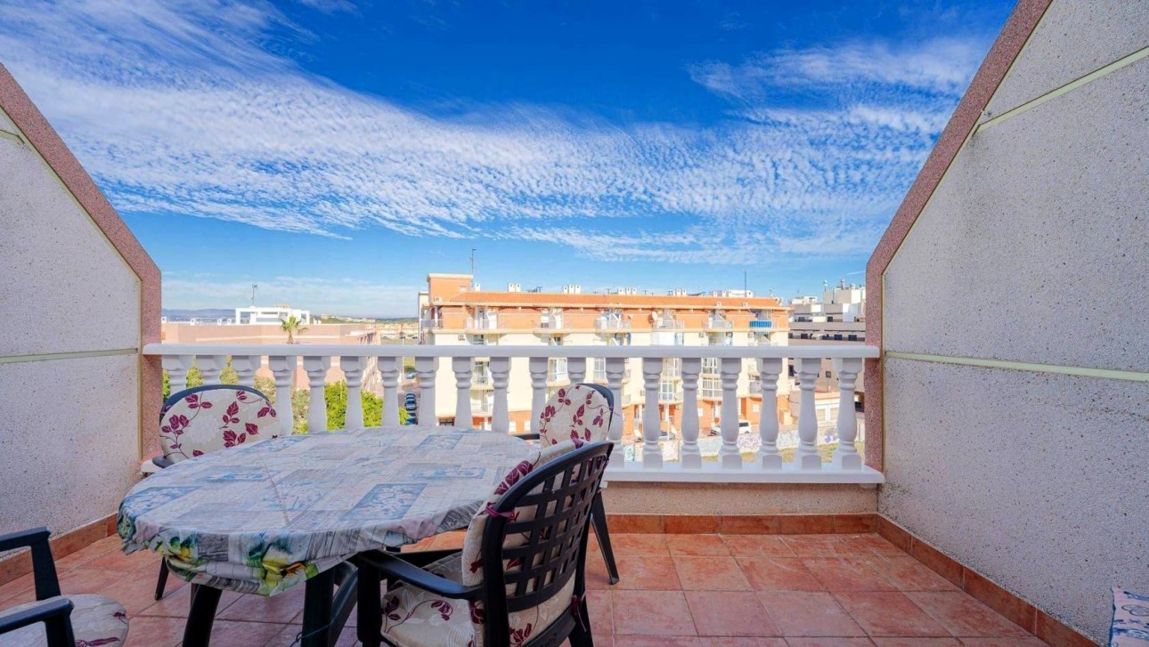 Resale - Penthouse - La Mata