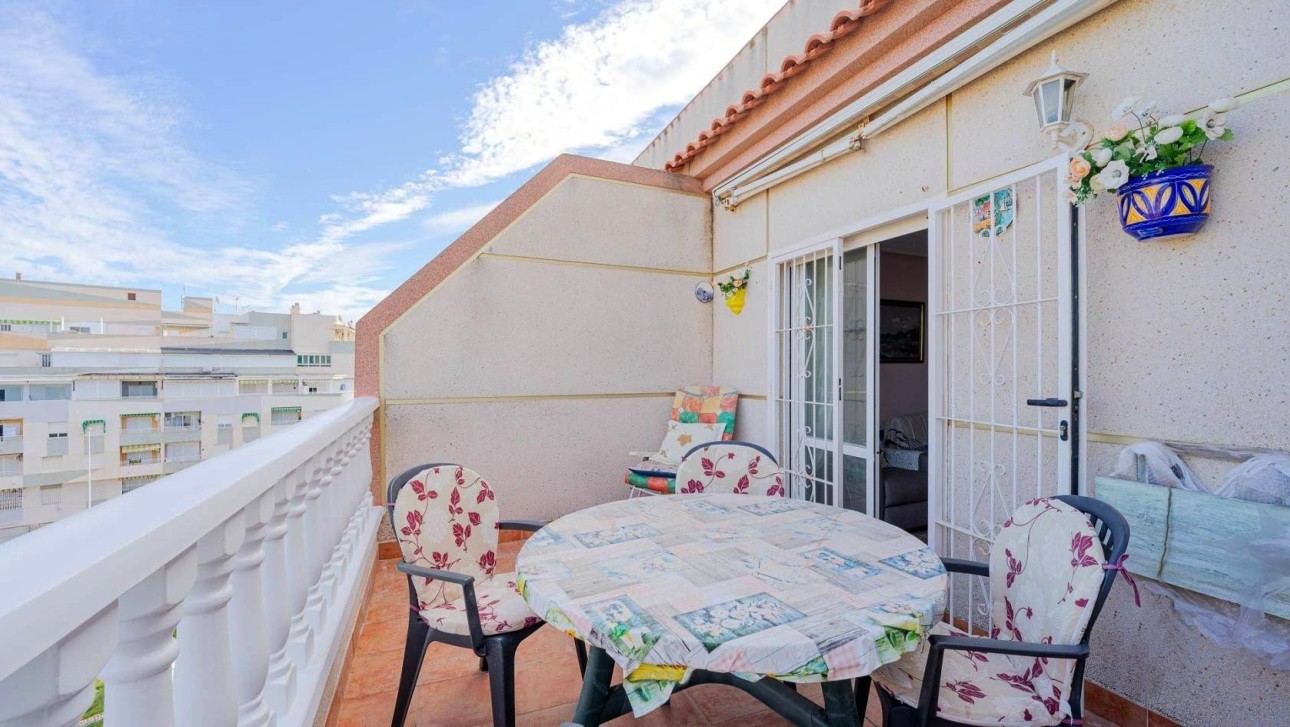 Resale - Penthouse - La Mata