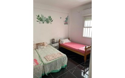 Odsprzedaż - Apartment - Torrevieja