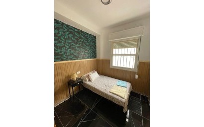 Odsprzedaż - Apartment - Torrevieja