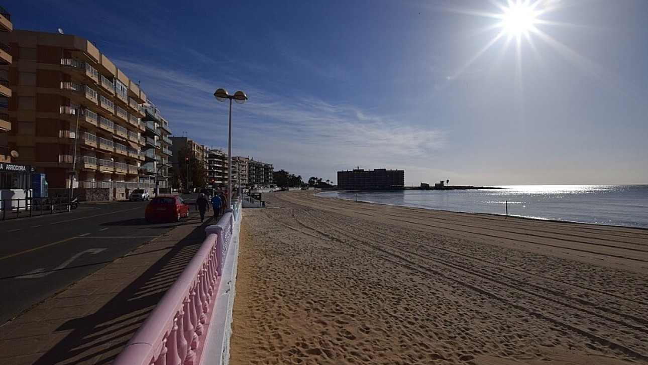 Odsprzedaż - Apartment - Torrevieja