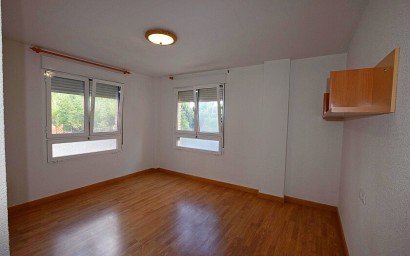 Resale - Apartment - Torrevieja - Playa del Acequión