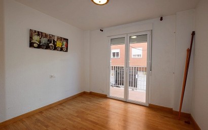 Resale - Apartment - Torrevieja - Playa del Acequión