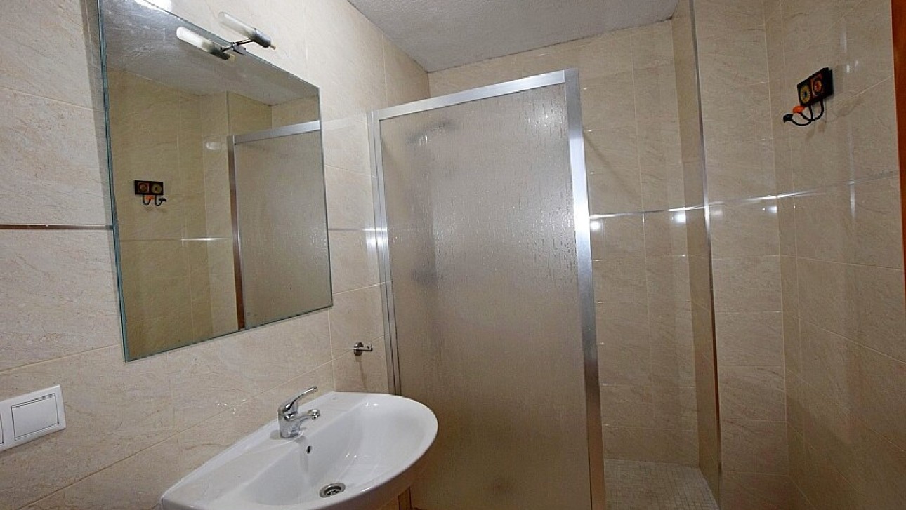 Resale - Apartment - Torrevieja - Playa del Acequión