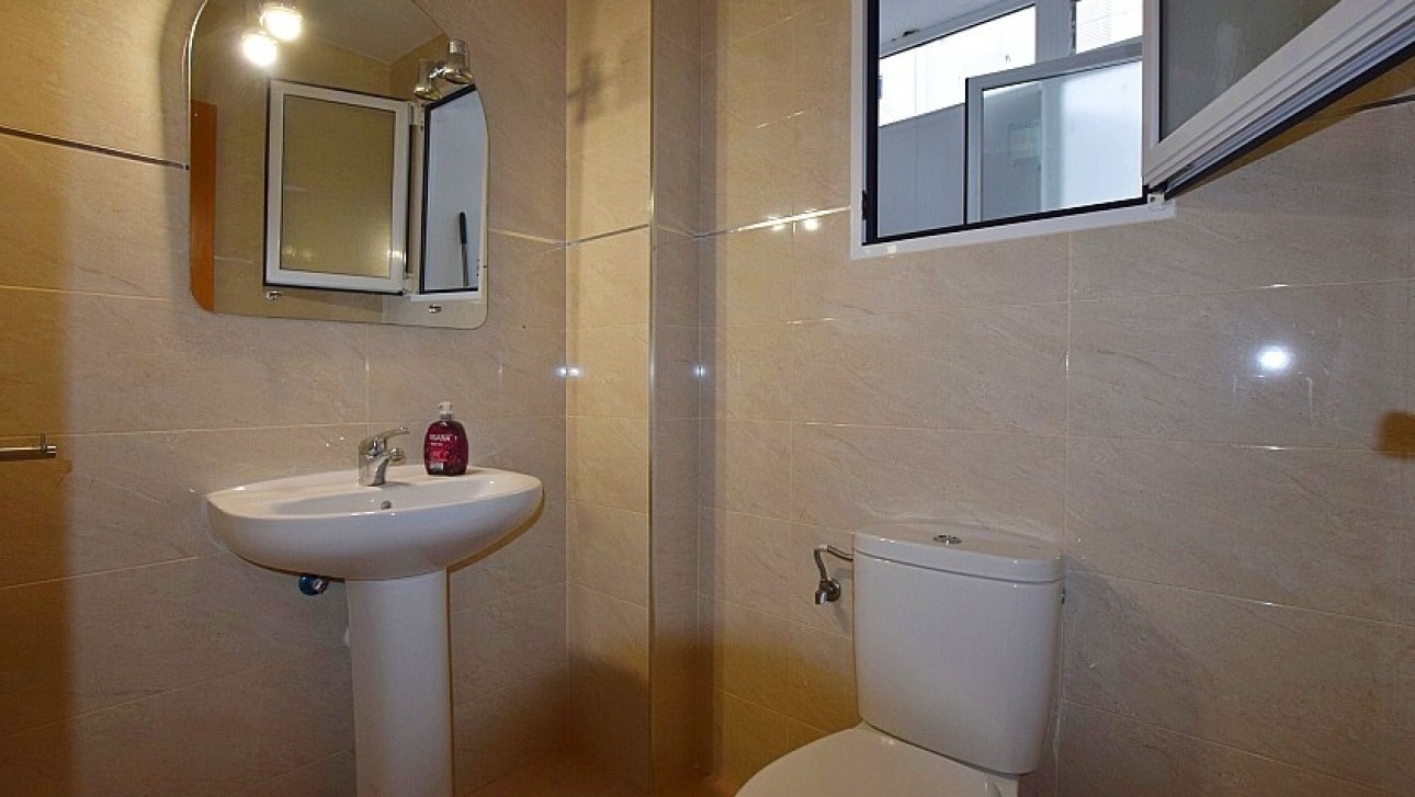 Resale - Apartment - Torrevieja - Playa del Acequión