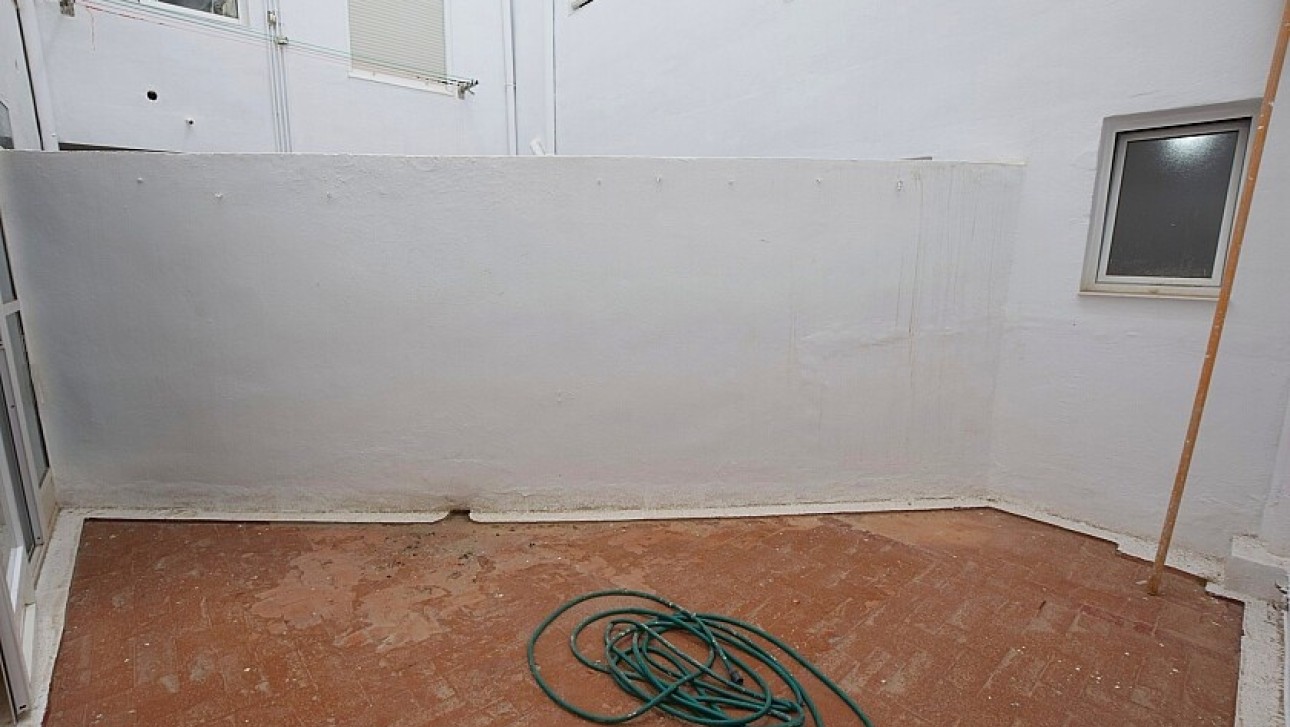 Resale - Apartment - Torrevieja - Playa del Acequión