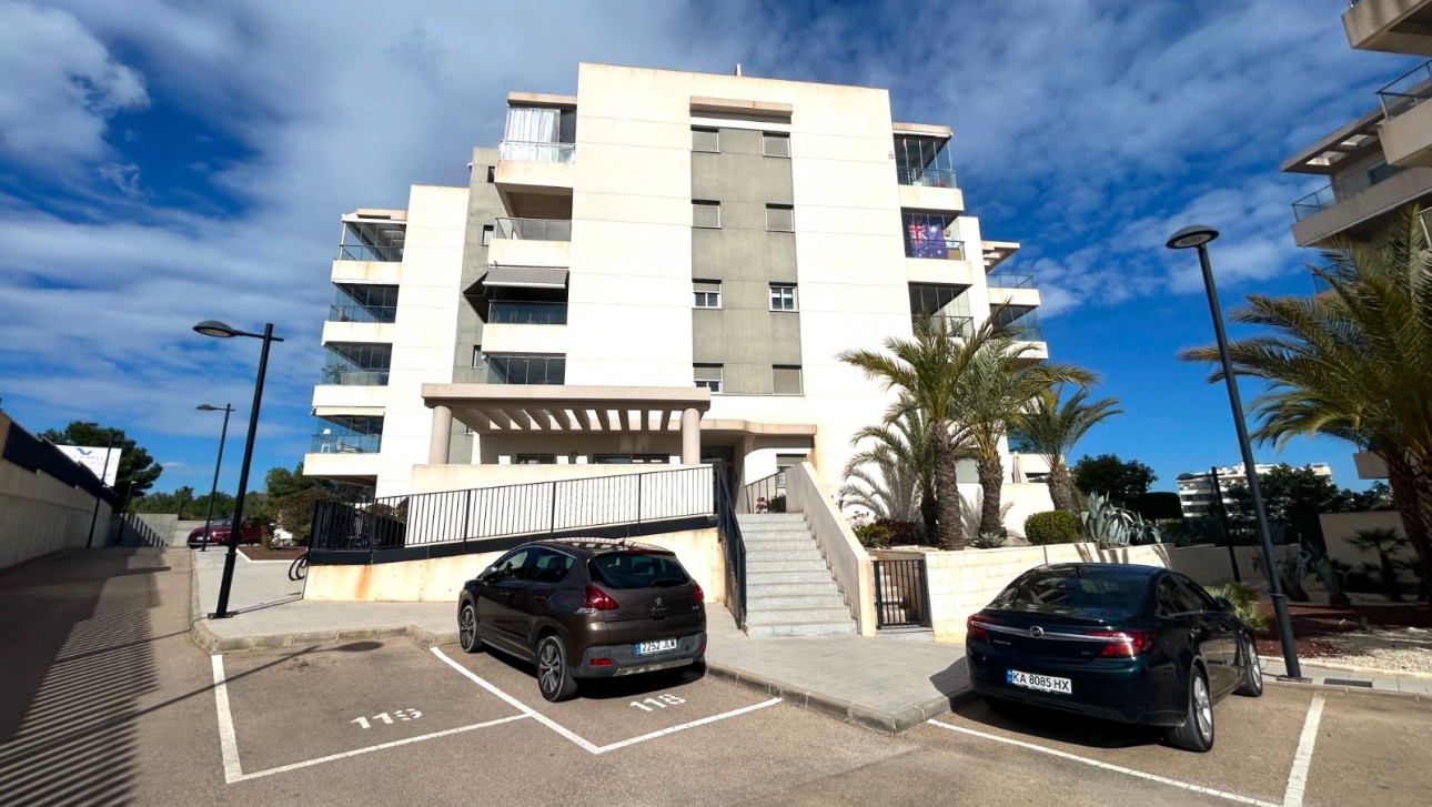 Odsprzedaż - Apartment - Orihuela Costa - Villamartin area