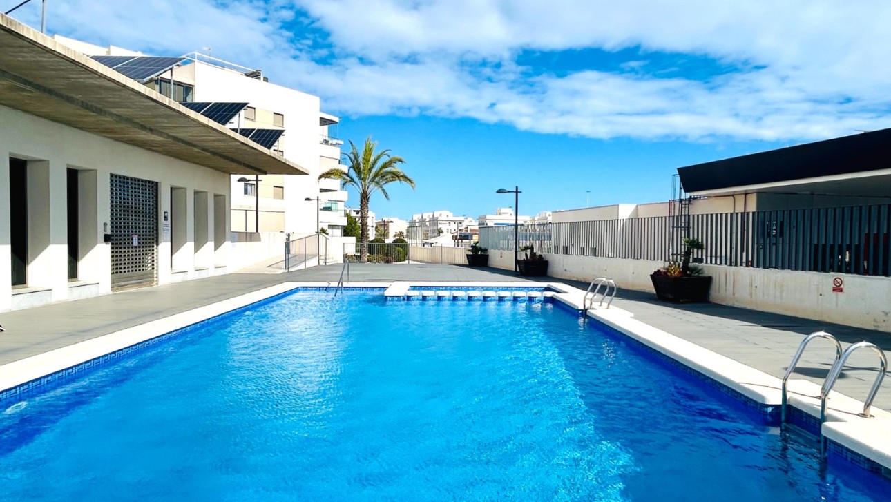 Odsprzedaż - Apartment - Orihuela Costa - Villamartin area