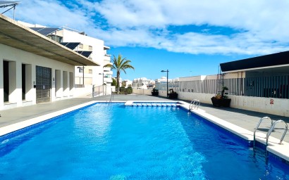 Odsprzedaż - Apartment - Orihuela Costa - Villamartin area