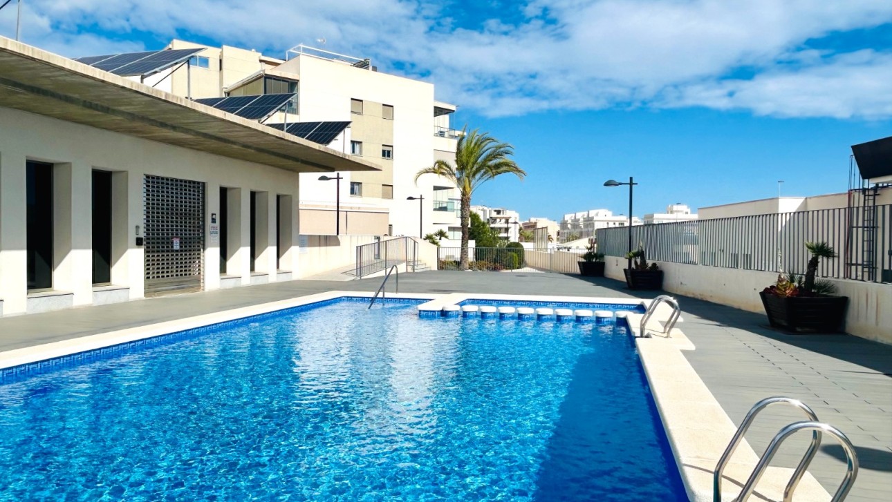 Odsprzedaż - Apartment - Orihuela Costa - Villamartin area