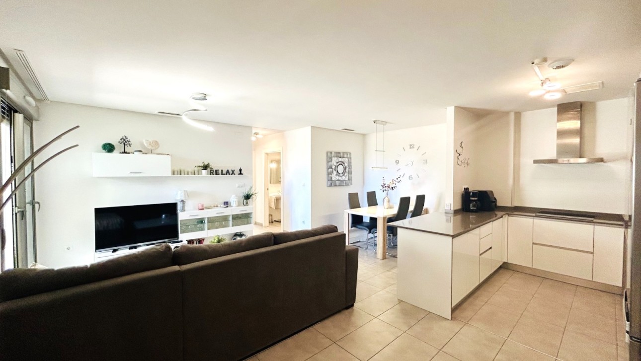 Odsprzedaż - Apartment - Orihuela Costa - Villamartin area