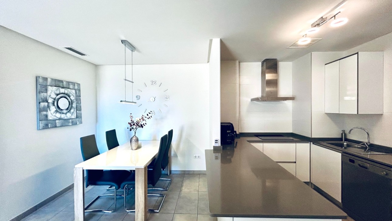 Odsprzedaż - Apartment - Orihuela Costa - Villamartin area