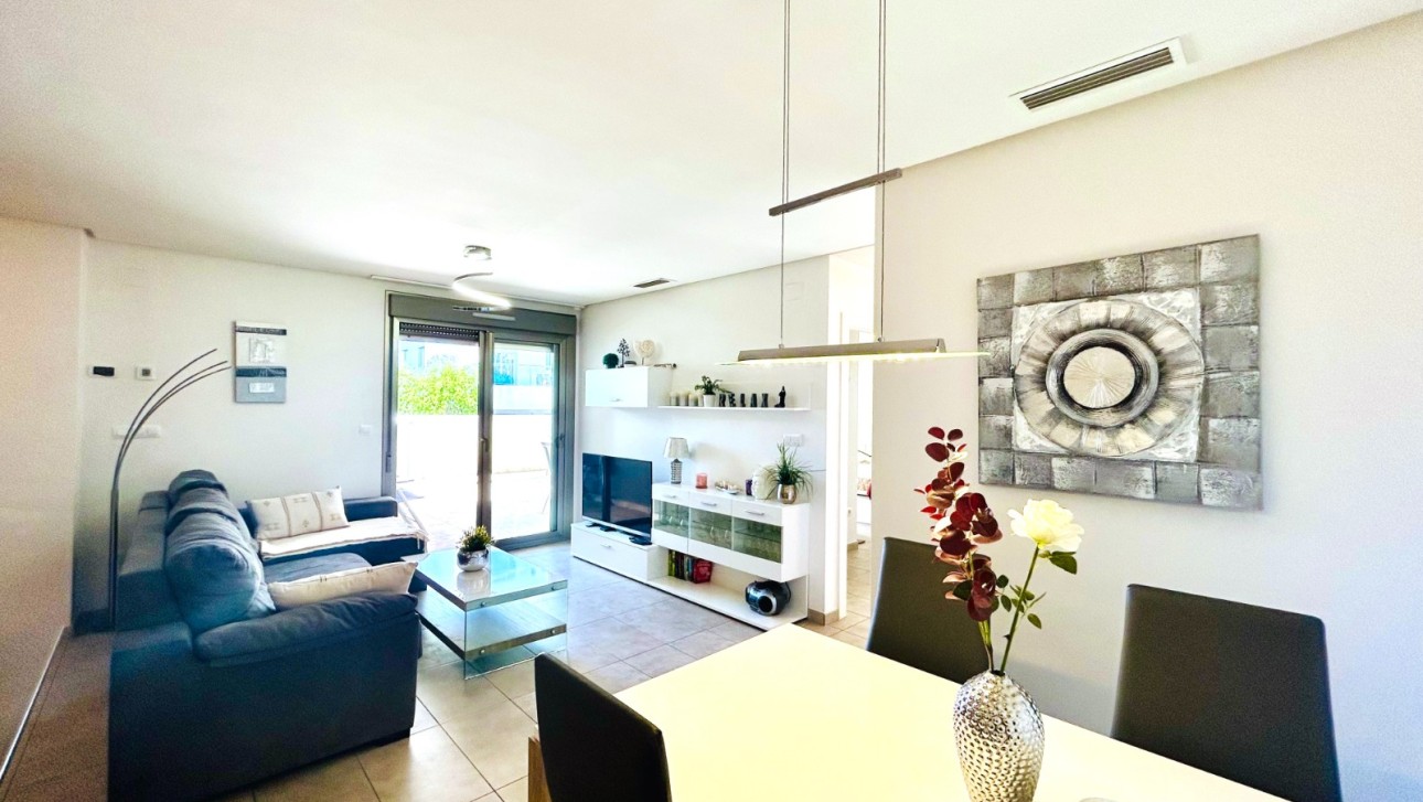 Odsprzedaż - Apartment - Orihuela Costa - Villamartin area