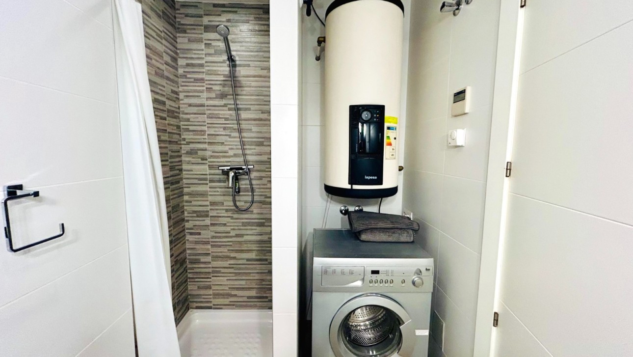 Odsprzedaż - Apartment - Orihuela Costa - Villamartin area