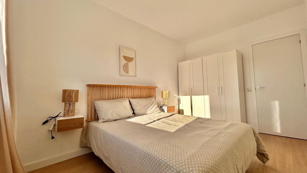 Resale - Apartment - Orihuela Costa - La Regia