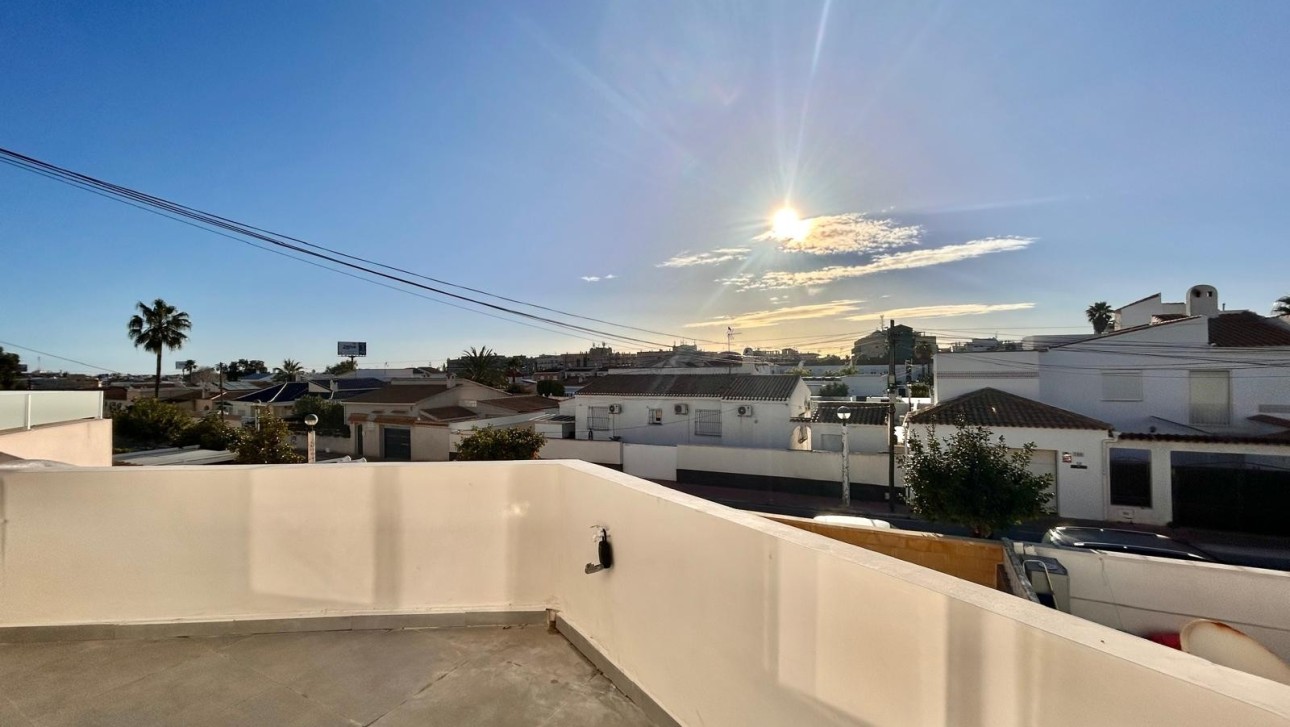 Resale - Apartment - Orihuela Costa - La Regia