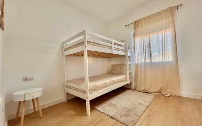 Resale - Apartment - Orihuela Costa - La Regia