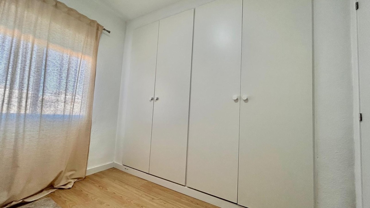 Resale - Apartment - Orihuela Costa - La Regia